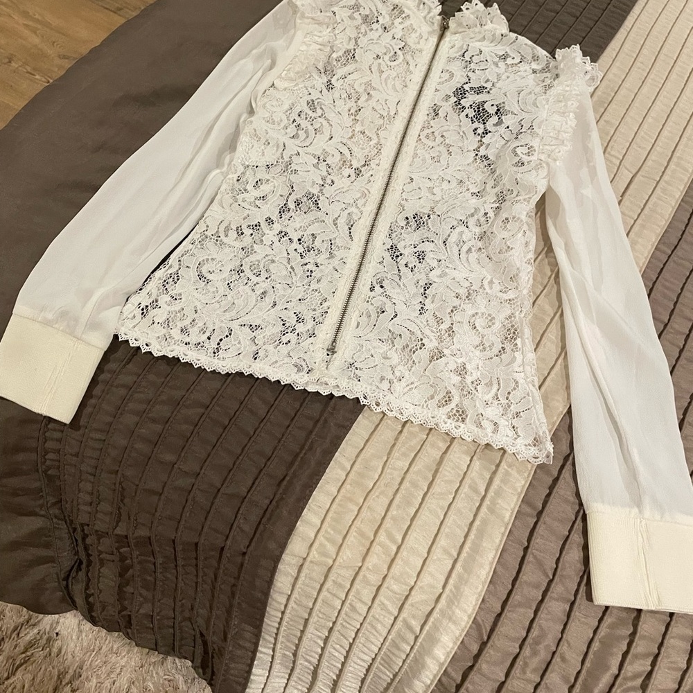 Woman shirt